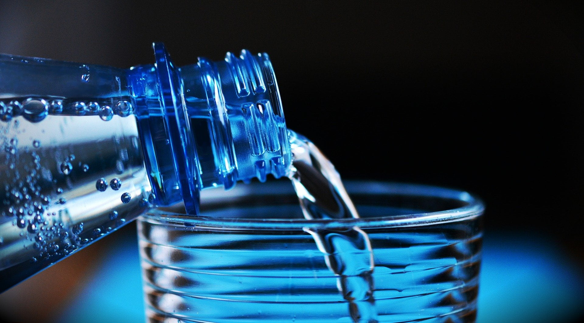 bottle-g3b67ee146_1920
